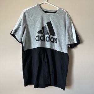 Men’s adidas tshirt size XL